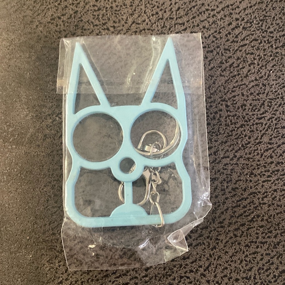 Sky blue cat keychain - Picture 2 of 2